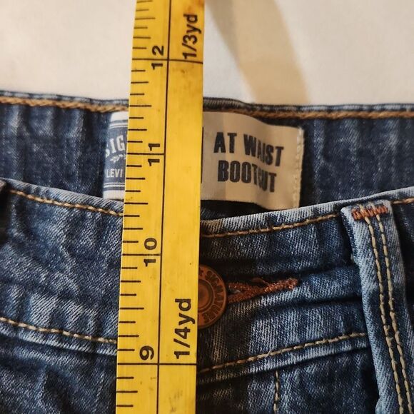 Levi's At Waist Boot Cut Denim Jeans 8 Short - Picture 8 of 9